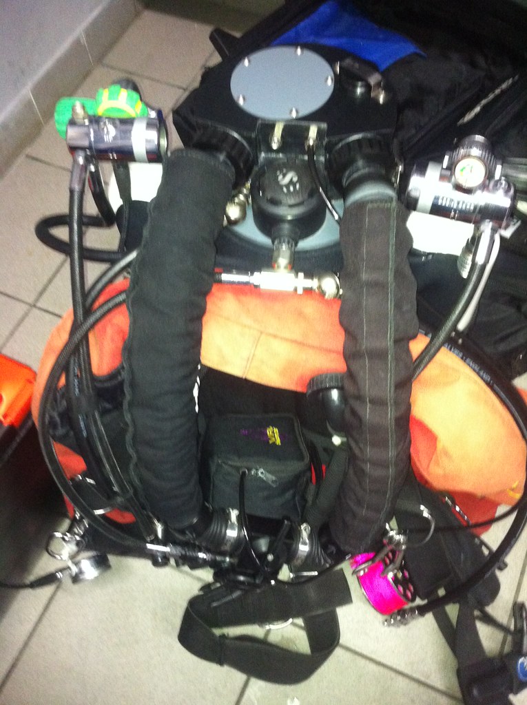 Le recycleur TR 300 a plongée sur l'épave du sous marin U455